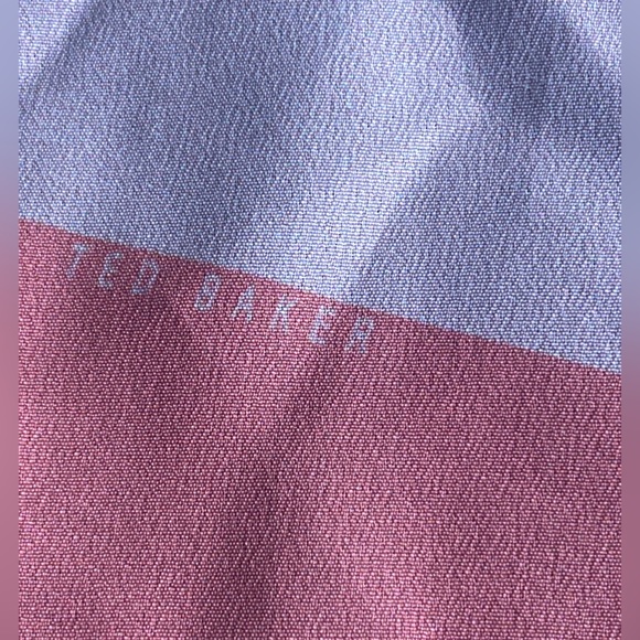 Ted Baker light T-shirt EUC - Picture 4 of 6